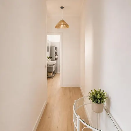 Bright & Comfortable Retreat 20 Min From Paris